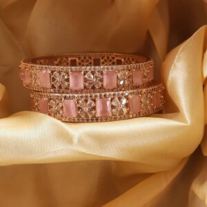 Bangles/Bracelets